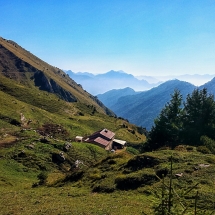 Dal Passo Baremone al Giogo del Maniva