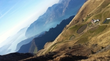Il n°315 e 316 dalla Valle di Inzino verso il Monte Guglielmo