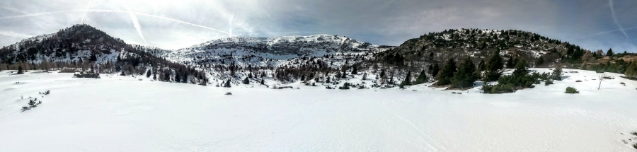 Val del Parol ai piedi del Monte Altissimo da Brentonico